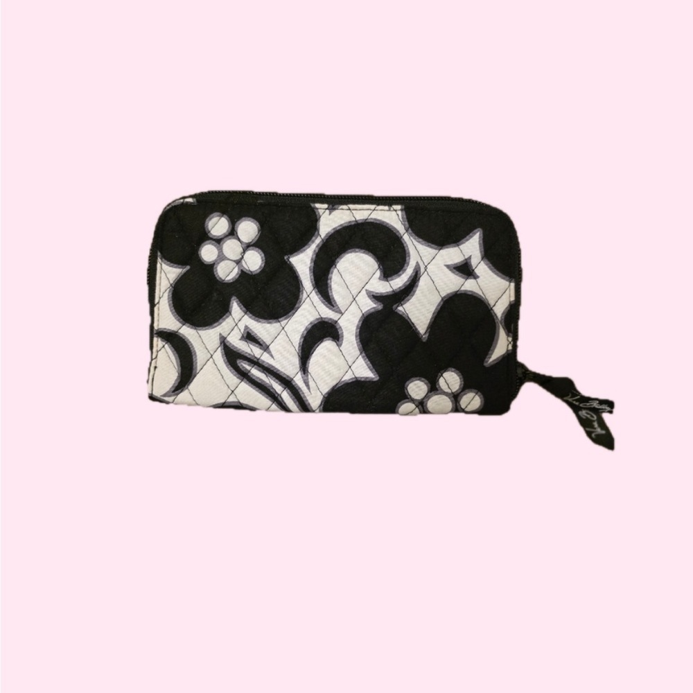 Vera Bradley Black White Floral Zipper Wallet